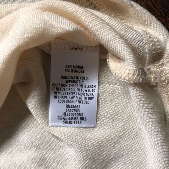 10. New - Hinge Camisole Beige Whisper - Nordstrom Exclusive - Picture 7 of 12